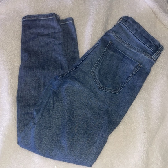 Like new designer jeans - Picture 2 of 5